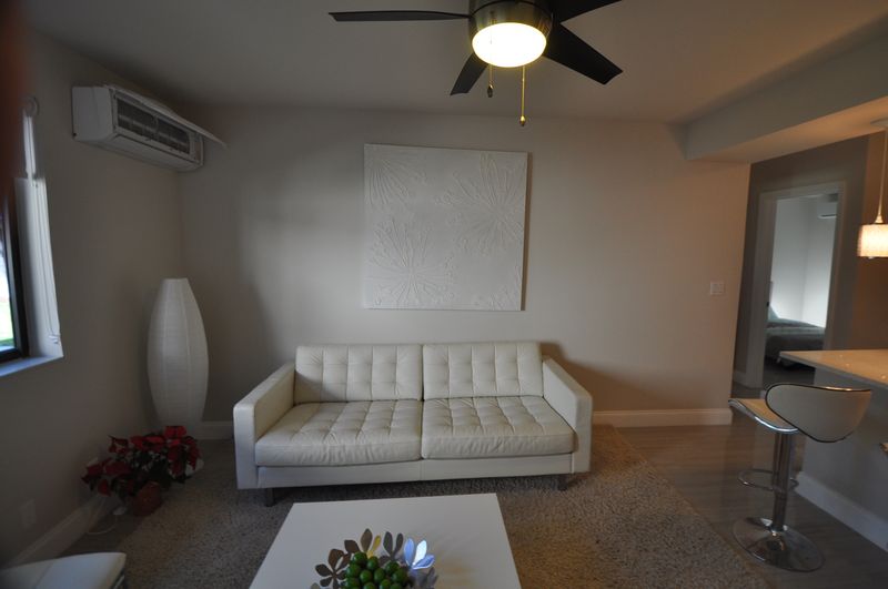 Interior photo 7 of 10, 912–918 NE 15th Ave